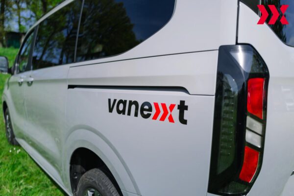 K1600_vanexxt_ford_tourneo_v710L1710789