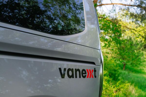 K1600_vanexxt_ford_tourneo_v710L1720176